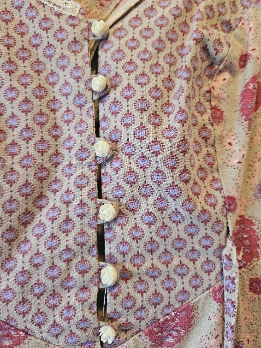 Vintage Gunne Style 1970s Dress - Picture 3 of 9